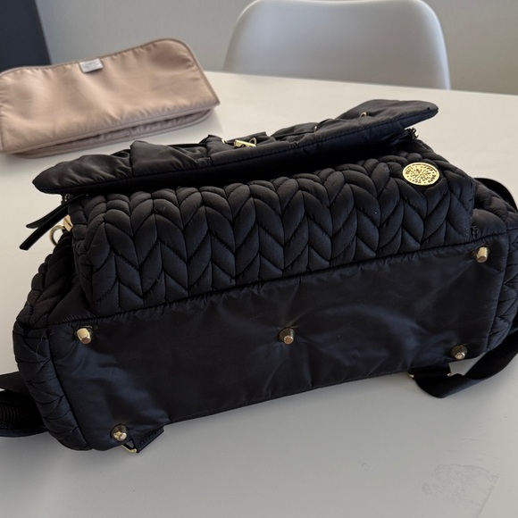 Happ Levy Backpack diaper bag - Picture 8 of 16